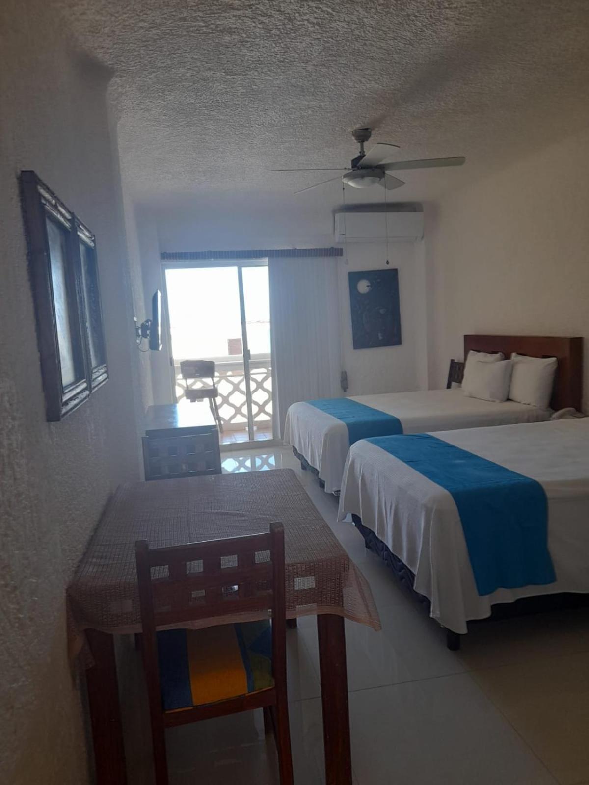 Cancun Plaza Sea View Bilik gambar